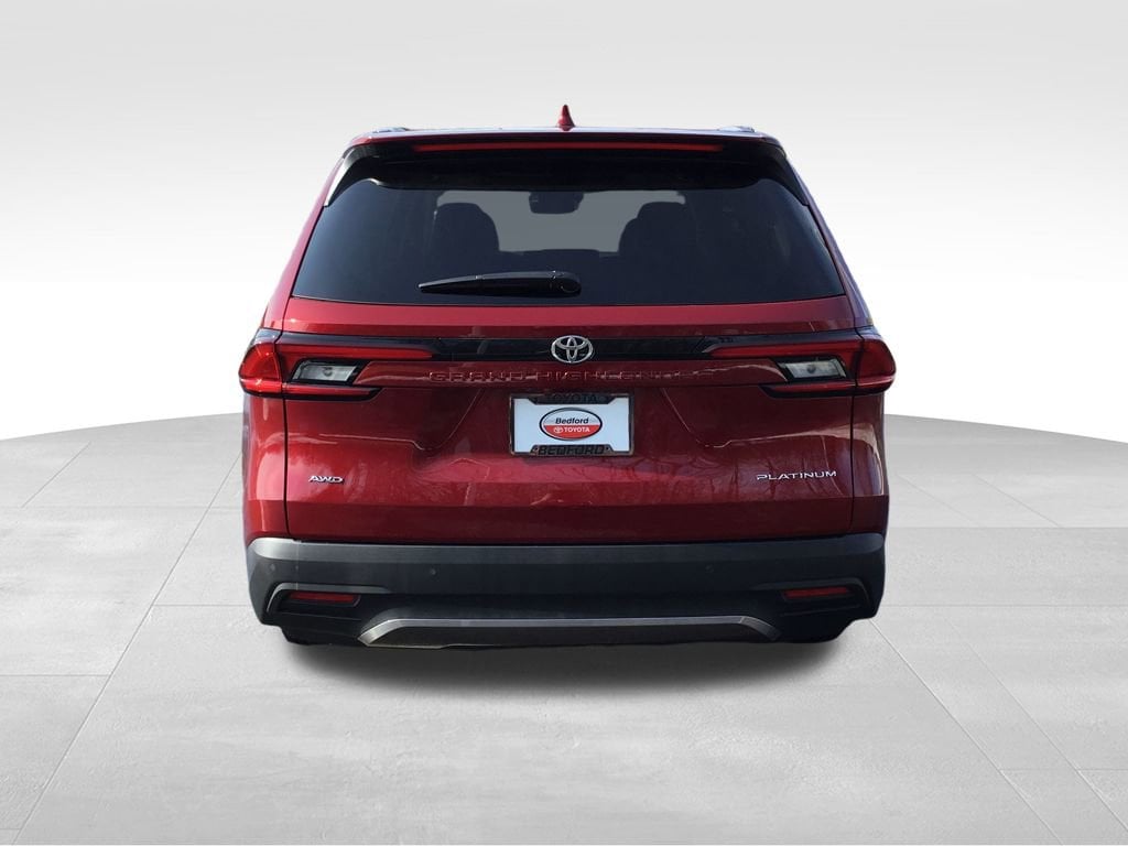 Used 2026 Toyota Grand Highlander LE SUV