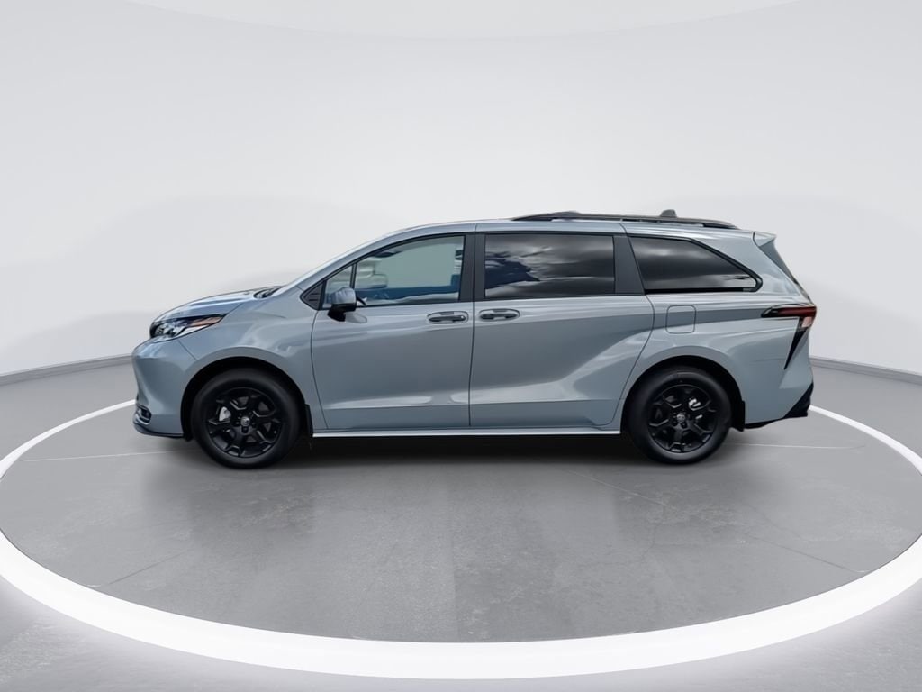 2025 Toyota Sienna Woodland Edition - Photo 5