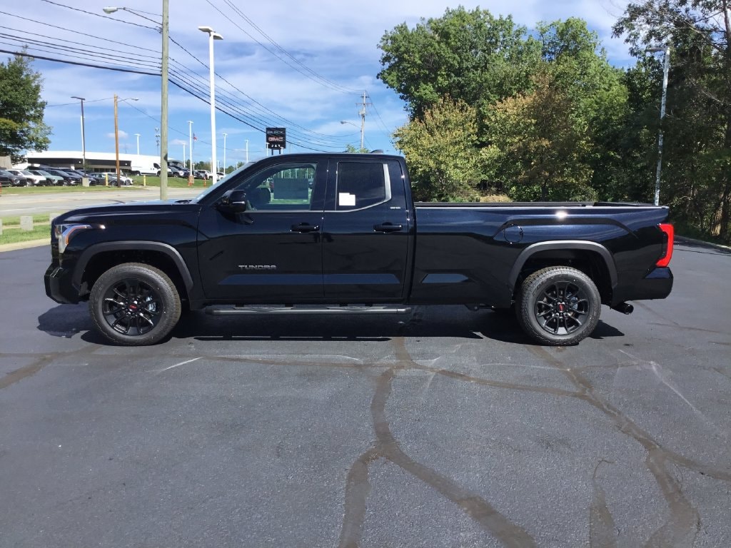 New 2026 Toyota Tundra SR5 SR5 DOUBLE CAB 8.1