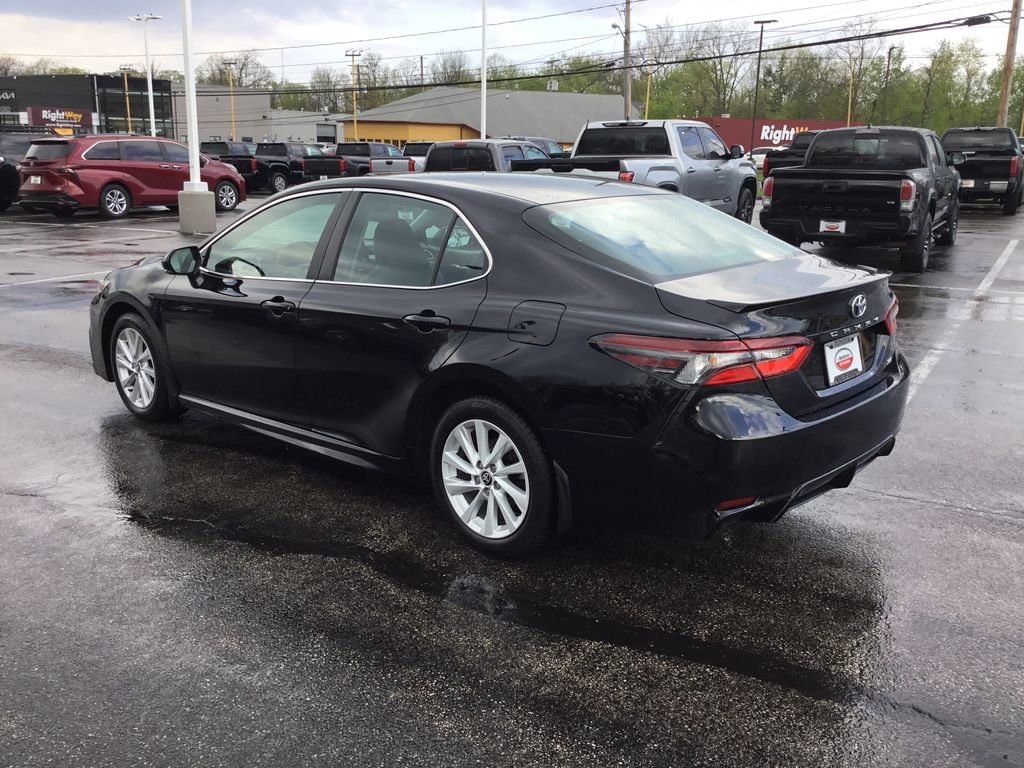 Used 2024 Toyota Camry SE Sedan