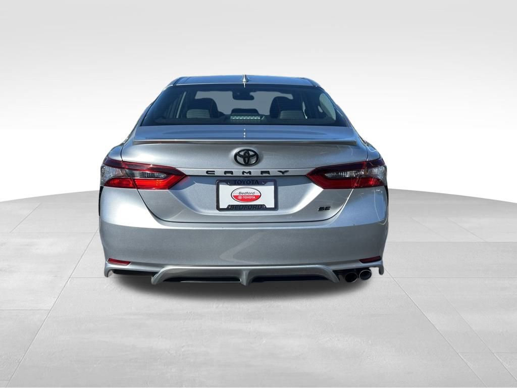 2023 Toyota Camry SE photo 4
