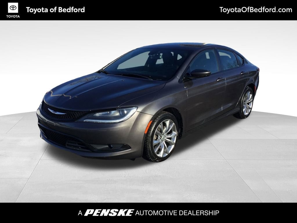 2015 Chrysler 200 S