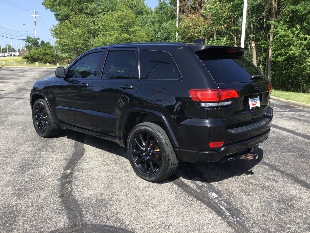 Used 2020 Jeep Grand Cherokee Altitude SUV