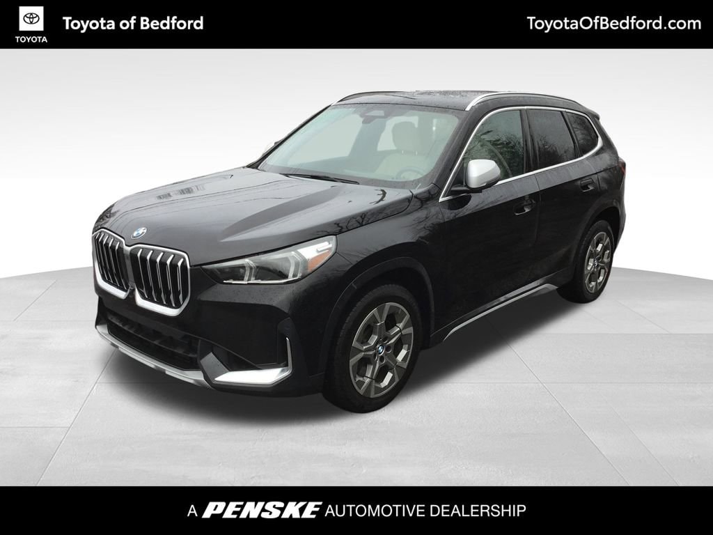 2024 BMW X1 28i's photo