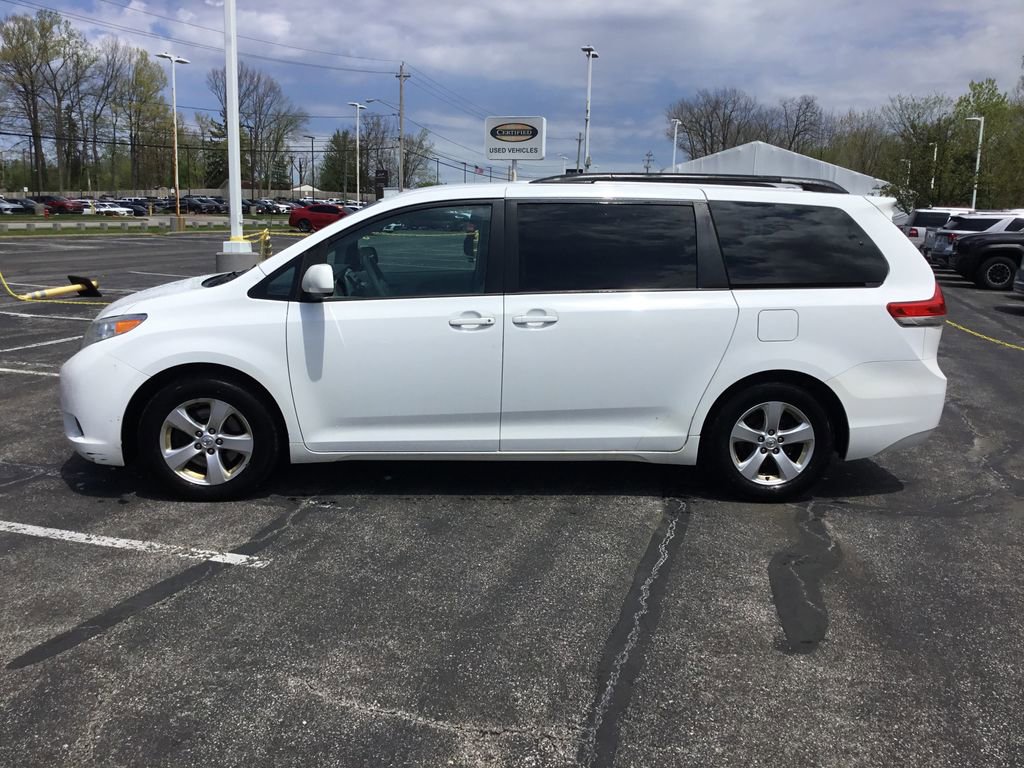 Used 2013 Toyota Sienna LE with VIN 5TDKK3DC3DS311031 for sale in Bedford, OH
