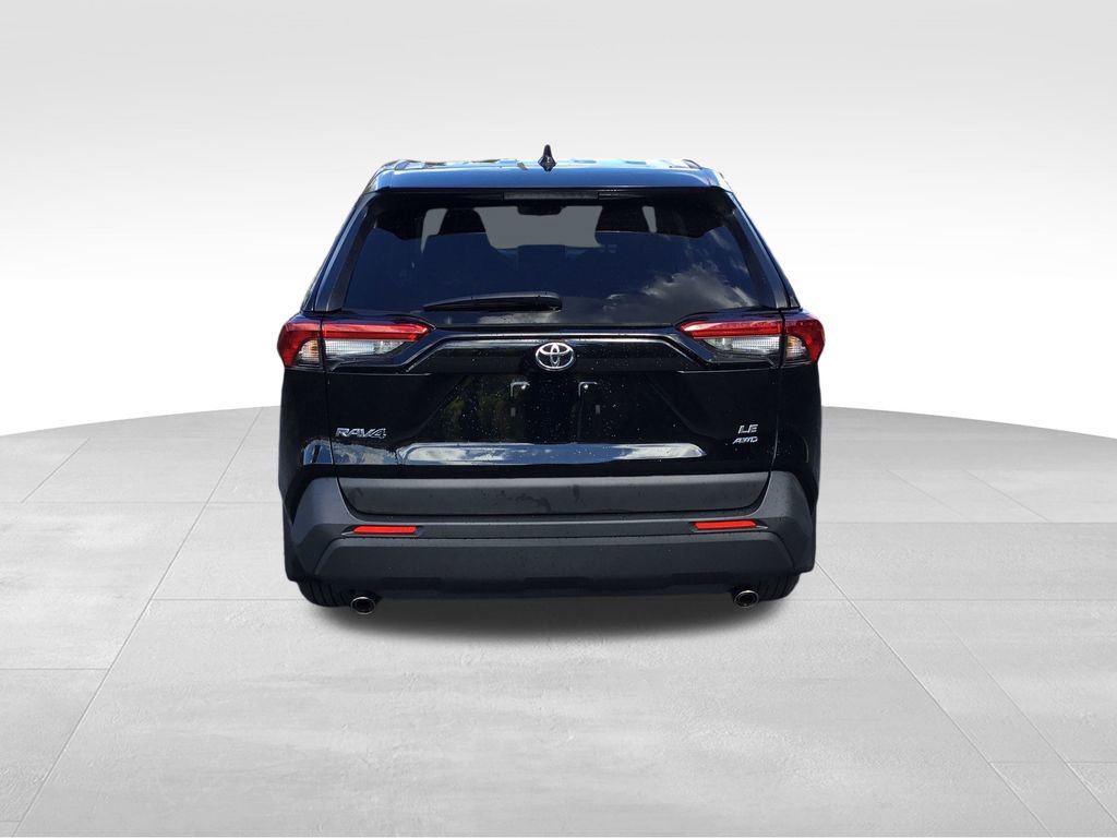 2023 Toyota RAV4 LE photo 4