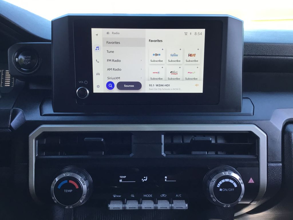 2025 Toyota Tacoma SR - Photo 18