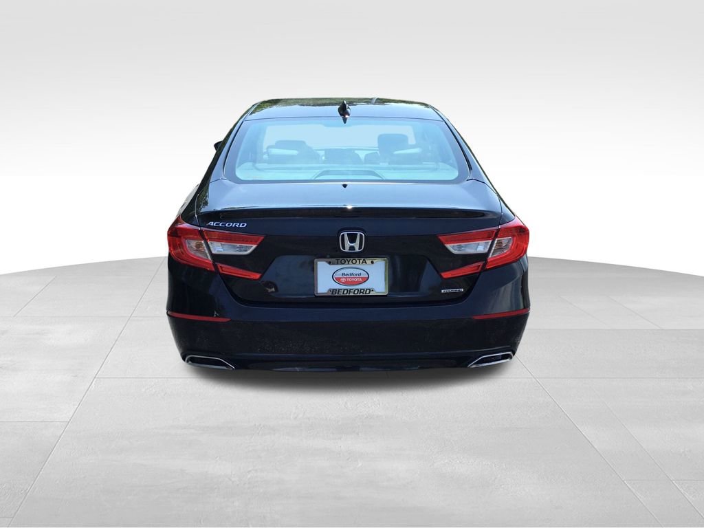 2018 Honda Accord Touring photo 4
