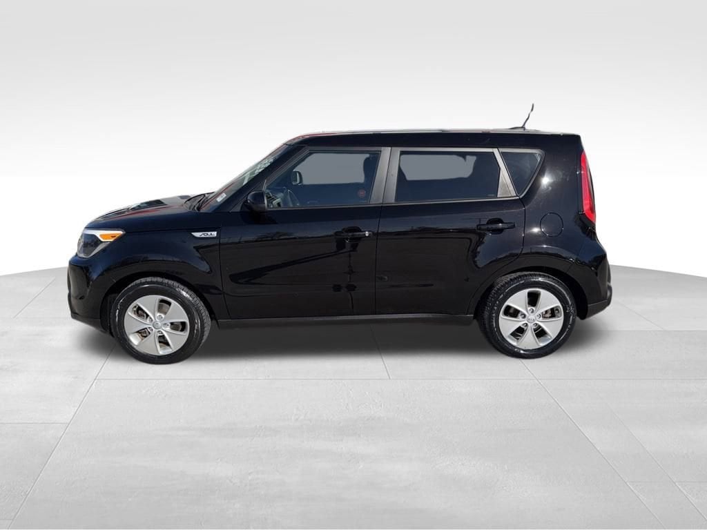 Used 2015 Kia Soul Base with VIN KNDJN2A28F7754216 for sale in Bedford, OH