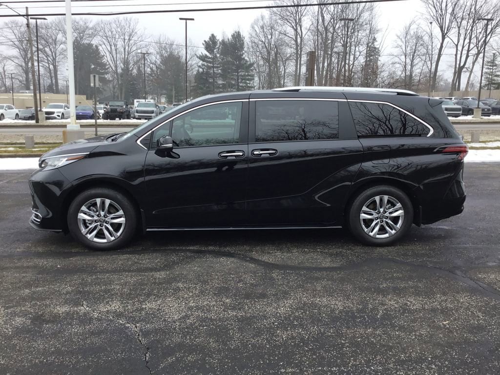 Used 2026 Toyota Sienna Limited Van Passenger Van