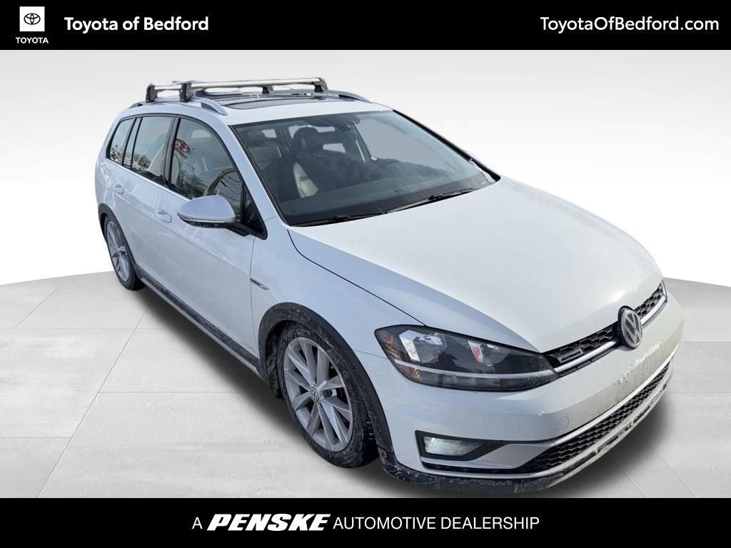 2018 Volkswagen Golf Alltrack Alltrack SE's photo