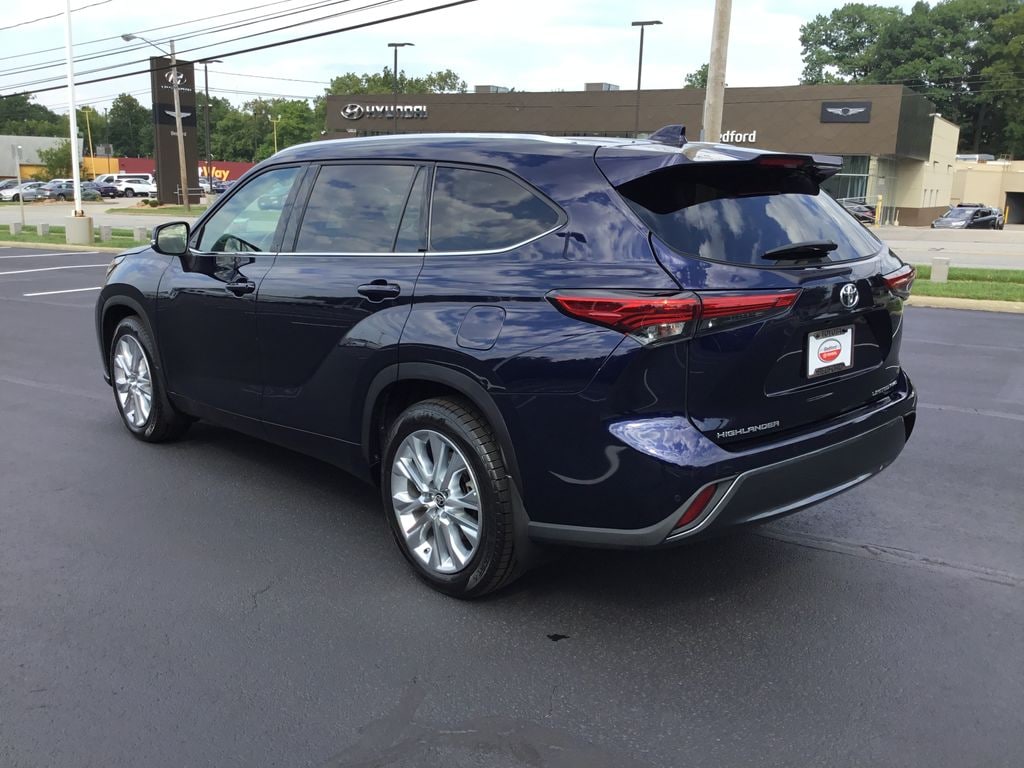 Used 2022 Toyota Highlander Limited SUV