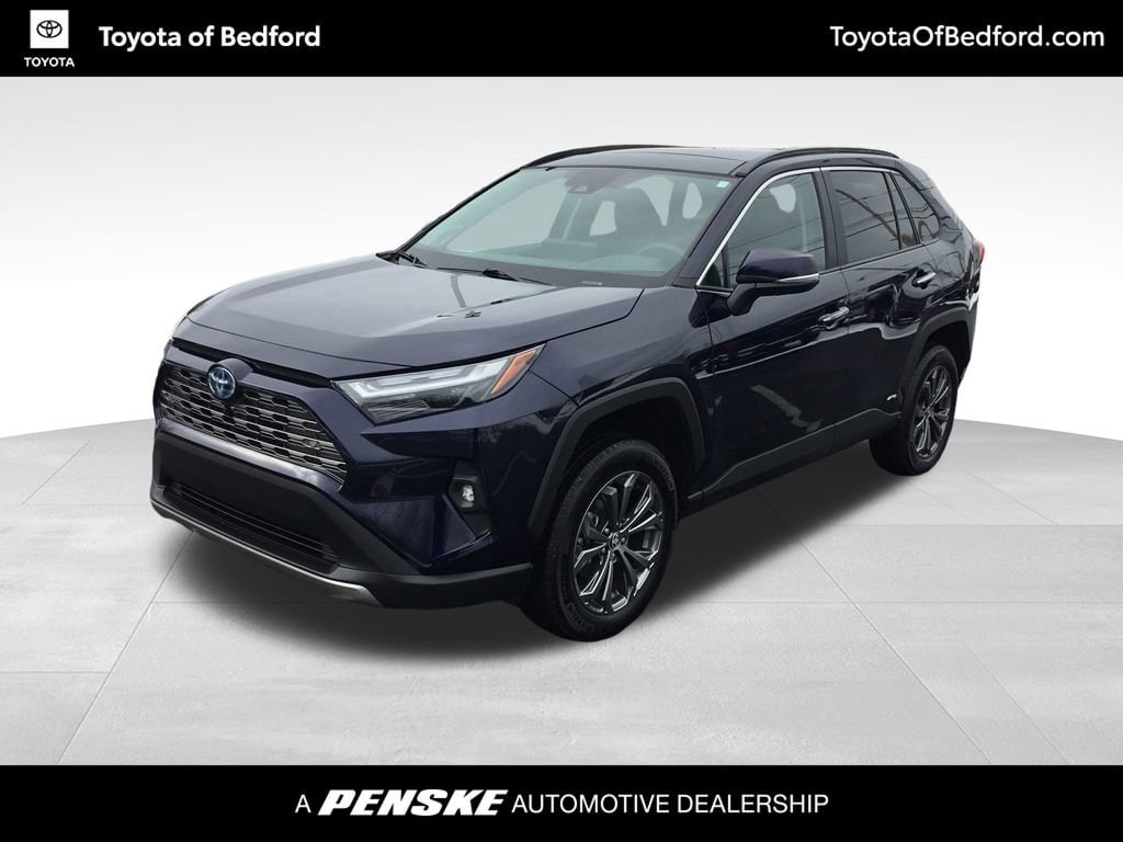 2024 Toyota RAV4 Limited's photo