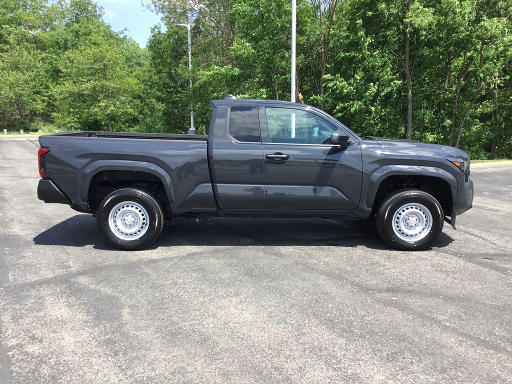 2025 Toyota Tacoma SR - Photo 6