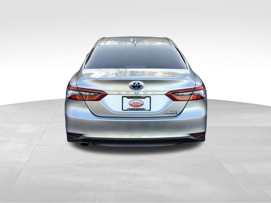 2021 Toyota Camry Hybrid XLE photo 4