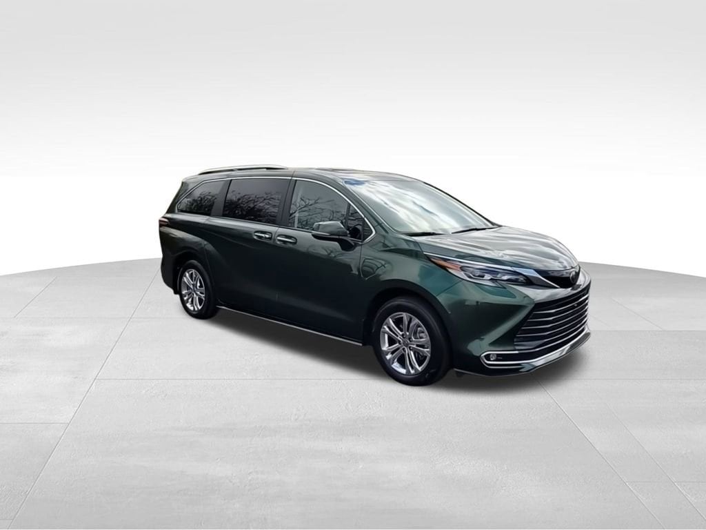 Certified 2023 Toyota Sienna Platinum with VIN 5TDESKFCXPS096207 for sale in Bedford, OH