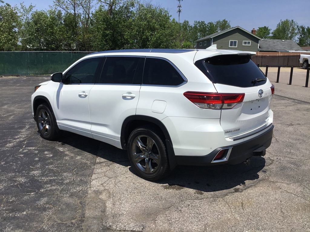 Used 2019 Toyota Highlander Limited Platinum SUV