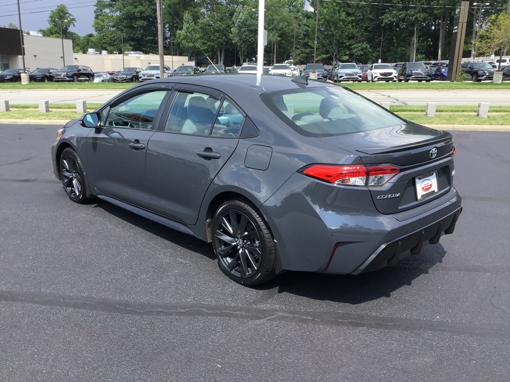 Used 2024 Toyota Corolla SE Sedan