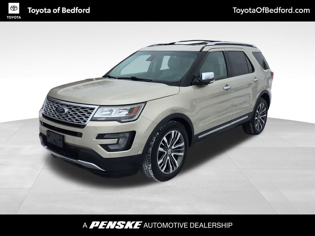 2017 Ford Explorer Platinum's photo