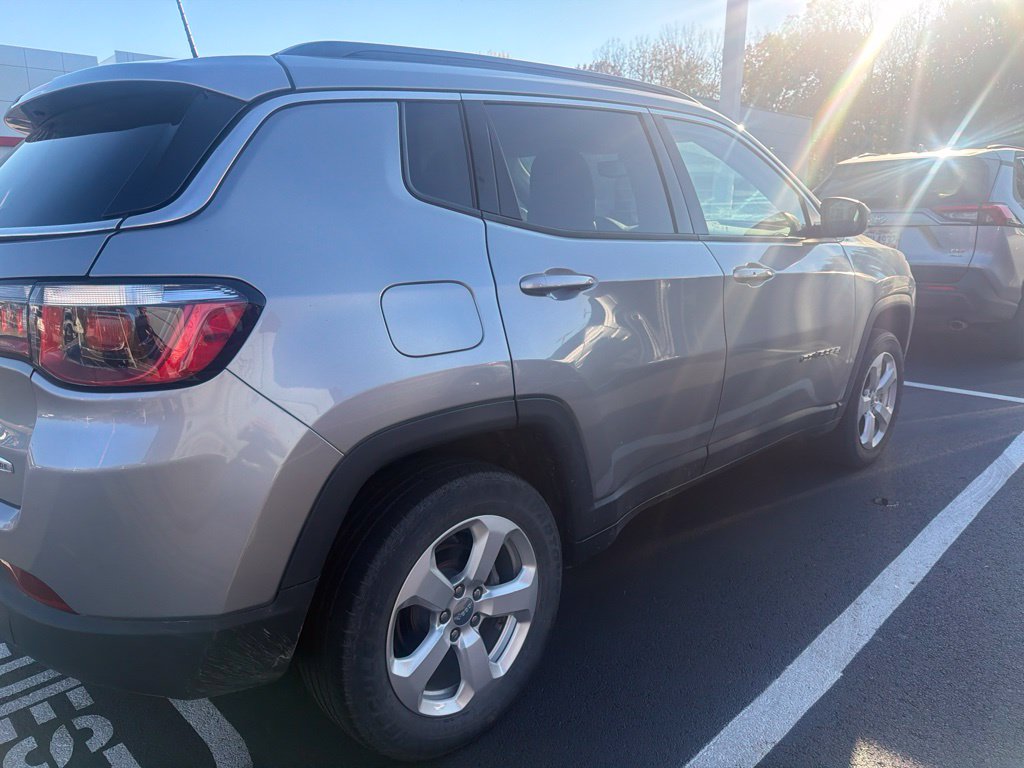Used 2019 Jeep Compass Latitude SUV