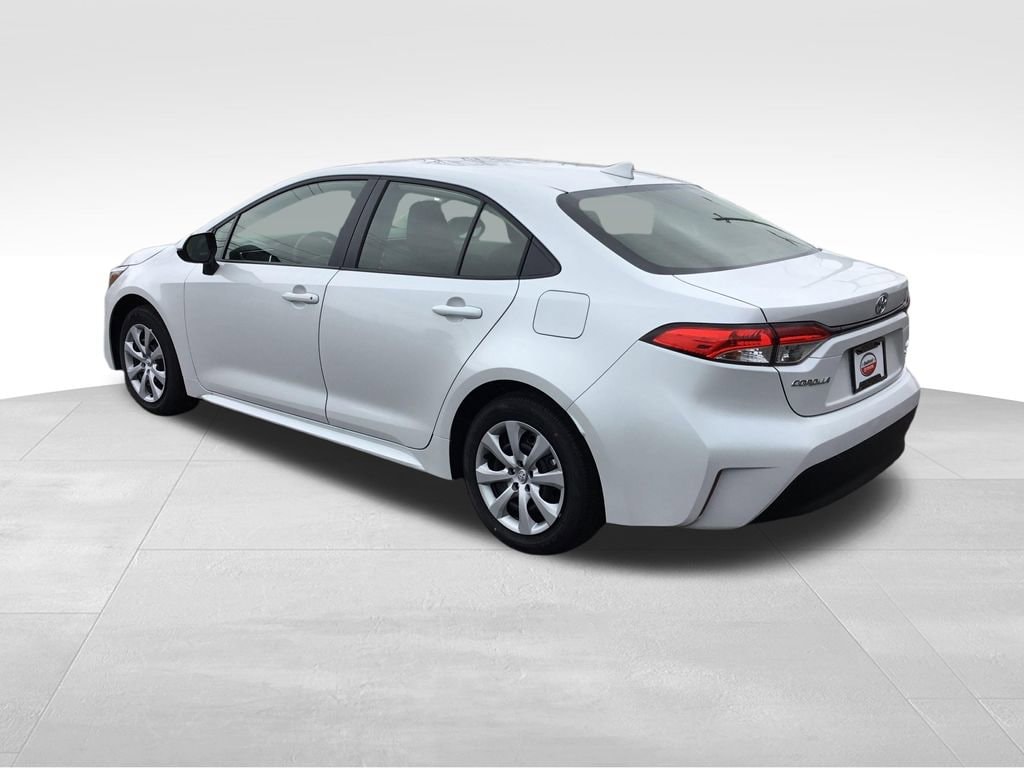 Used 2026 Toyota Corolla Hybrid LE Sedan