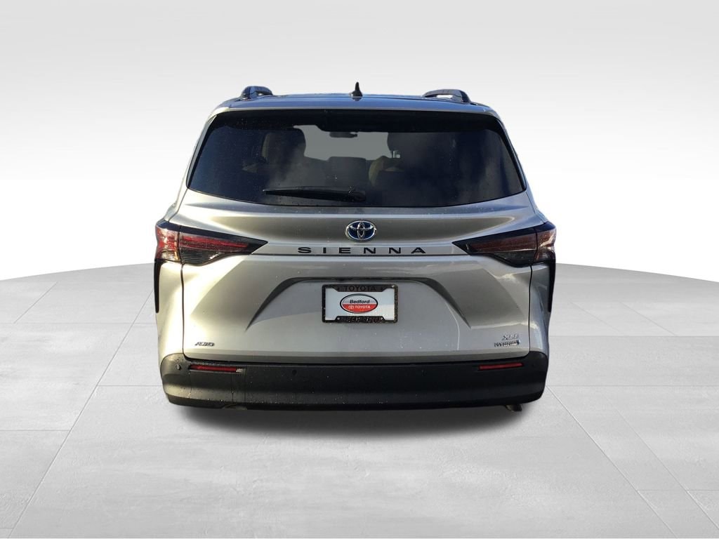 Certified 2024 Toyota Sienna XLE Van Passenger Van
