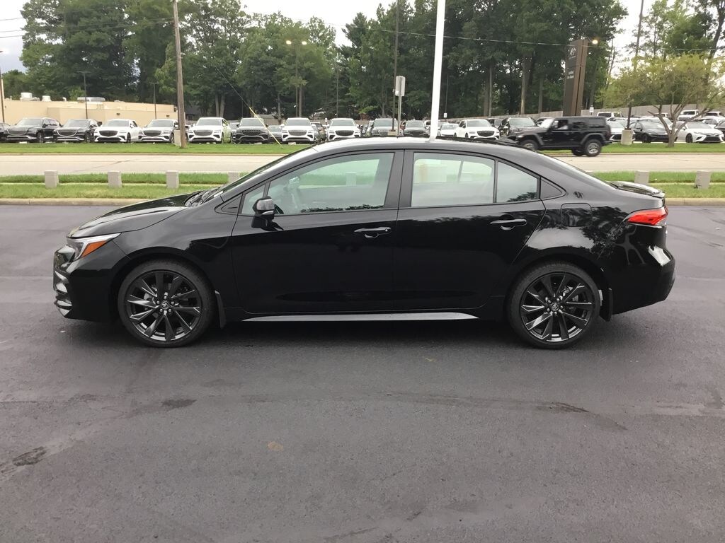 Used 2026 Toyota Corolla SE Sedan