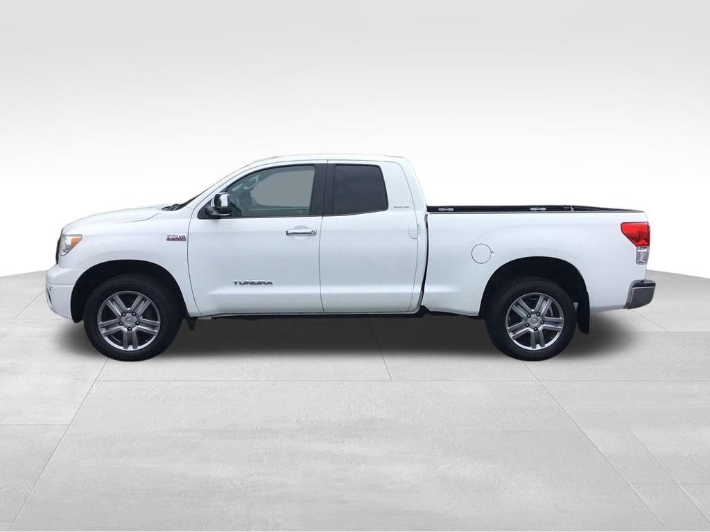 Used 2012 Toyota Tundra Limited with VIN 5TFBY5F12CX262693 for sale in Bedford, OH