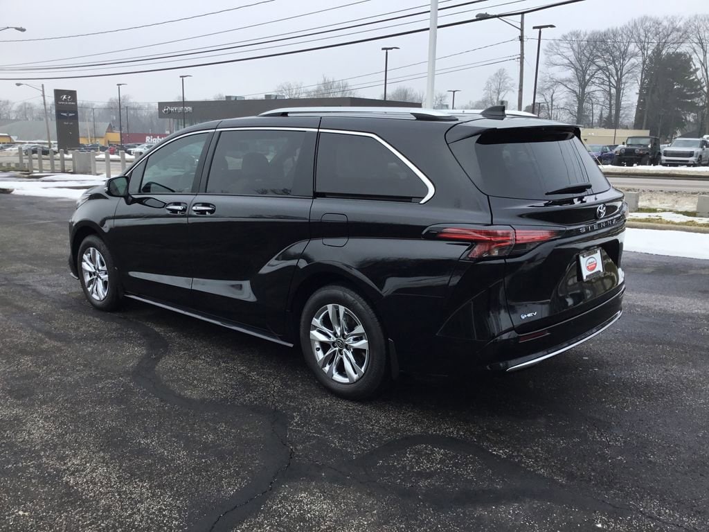 Used 2026 Toyota Sienna Limited Van Passenger Van