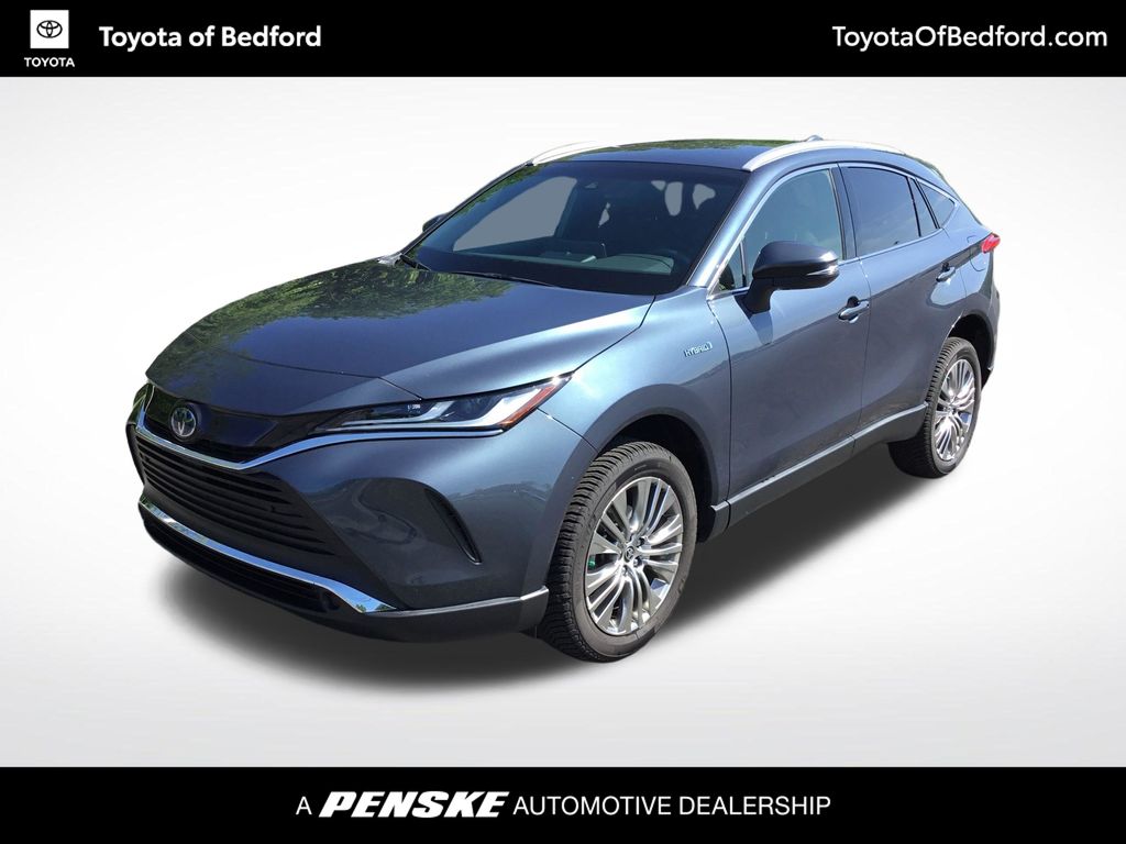 2021 Toyota Venza XLE Hybrid AWD's photo