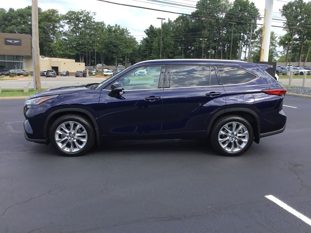 Used 2022 Toyota Highlander Limited SUV