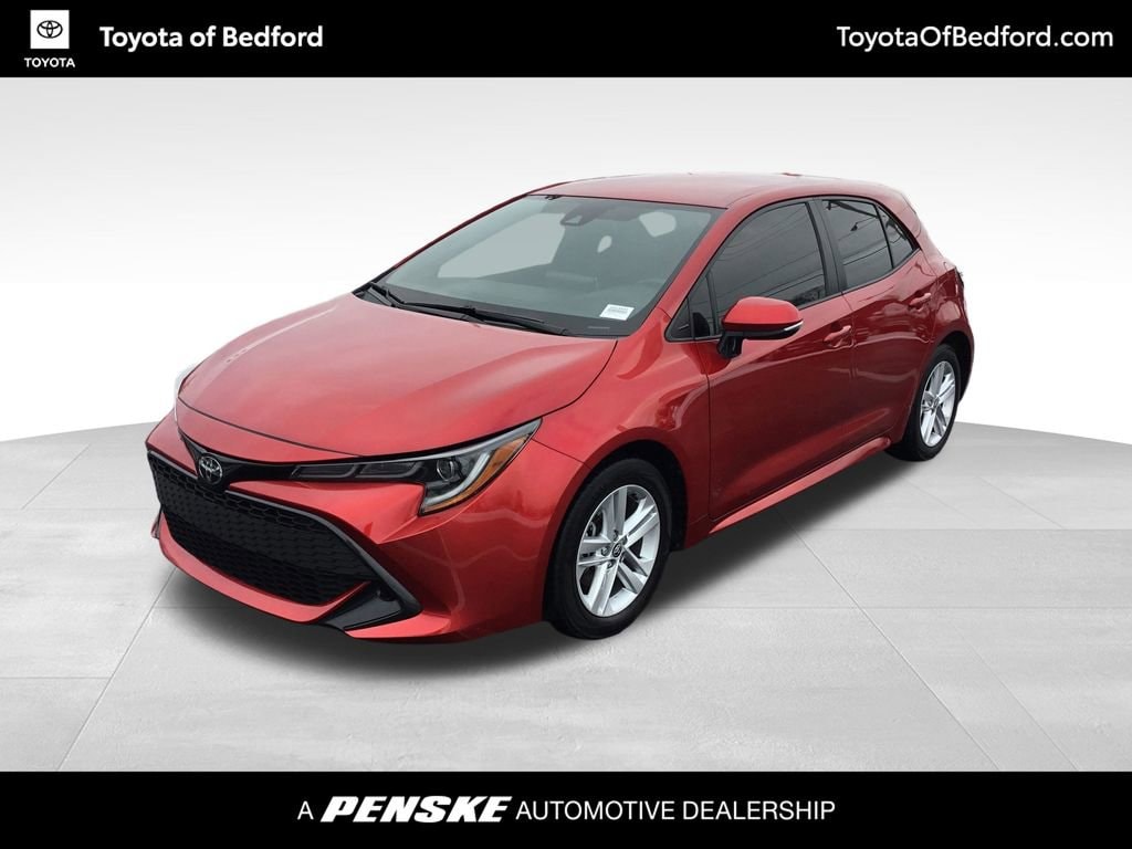 2022 Toyota Corolla Hatchback SE's photo