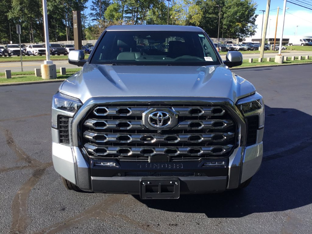 2026 Toyota Tundra Platinum - Photo 8
