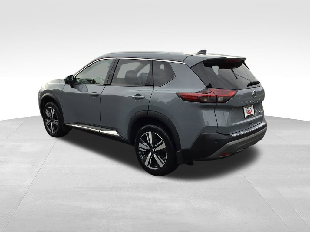 2021 Nissan Rogue SL photo 3