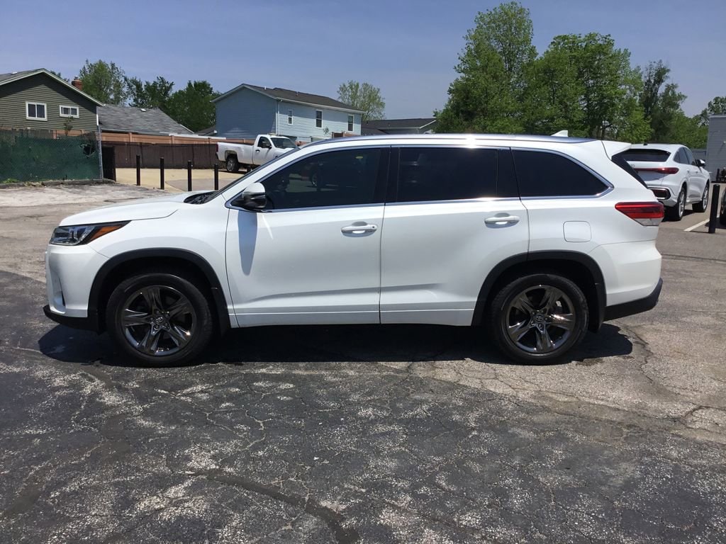 Used 2019 Toyota Highlander Limited Platinum SUV