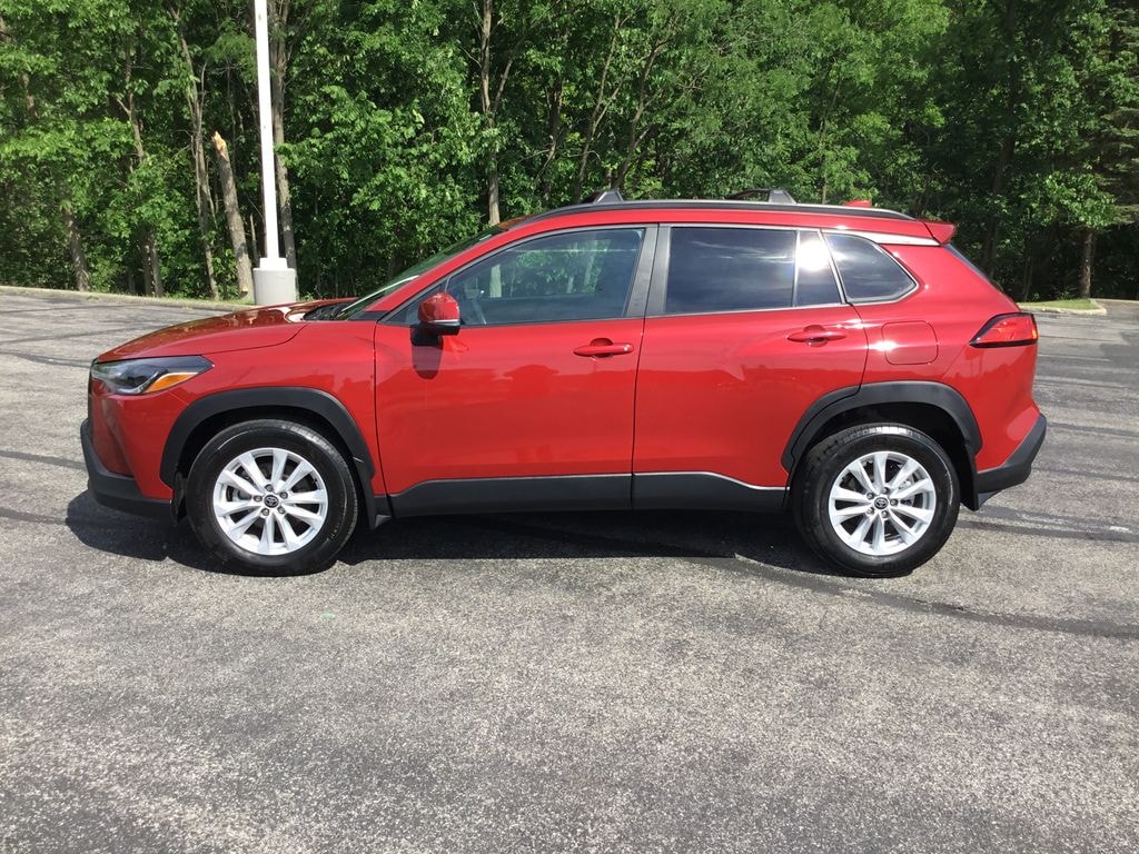 Certified 2022 Toyota Corolla Cross LE SUV