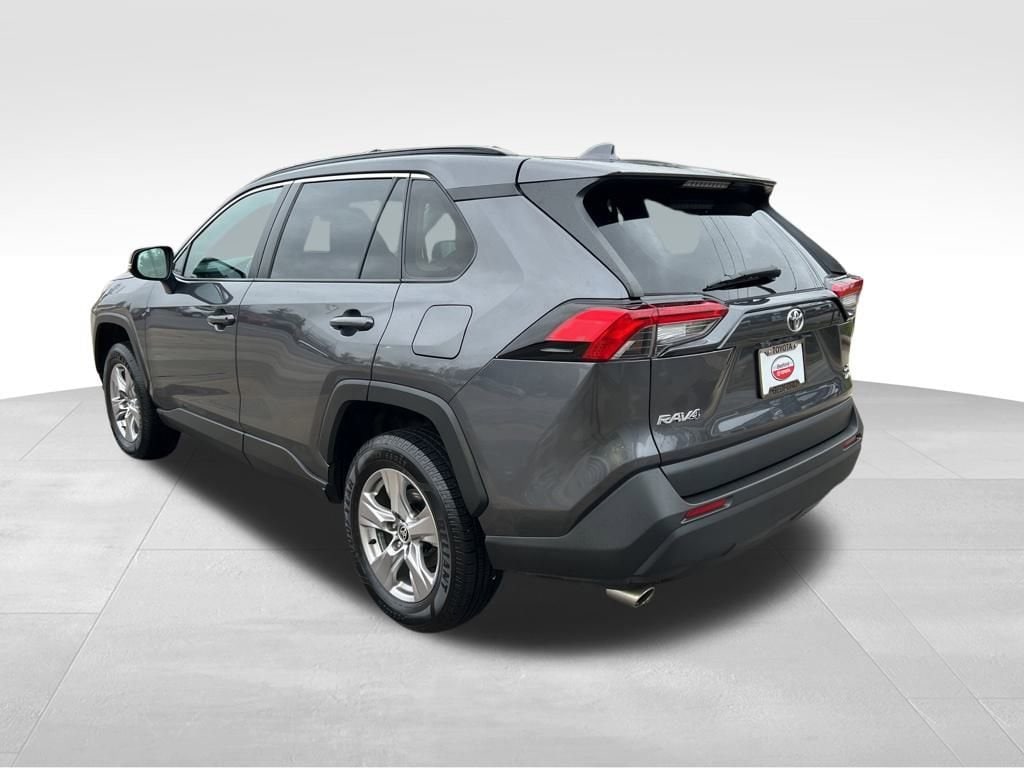 Used 2022 Toyota RAV4 XLE SUV