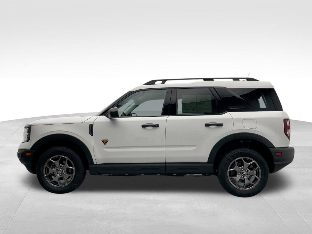 2023 Ford Bronco Sport Badlands photo 2