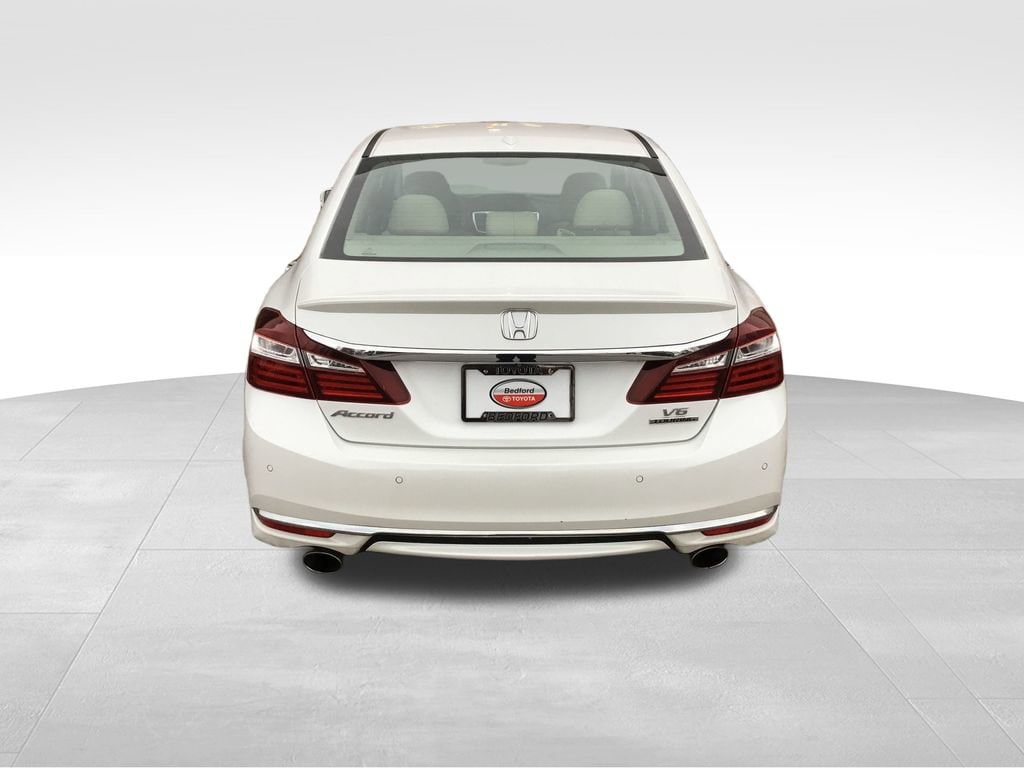 Used 2017 Honda Accord Touring Sedan