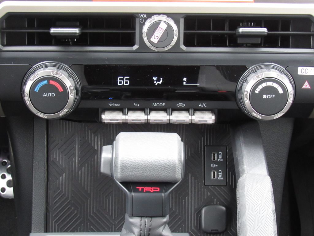 2026 Toyota Tacoma TRD Sport - Photo 29
