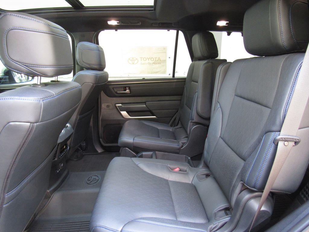 2026 Toyota Sequoia Platinum - Photo 16