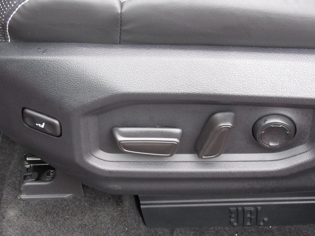 2024 Toyota Sequoia Platinum - Photo 13