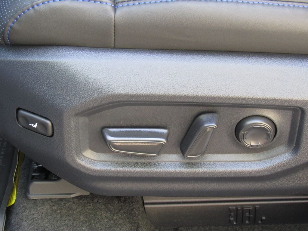 2026 Toyota Tundra Platinum - Photo 18