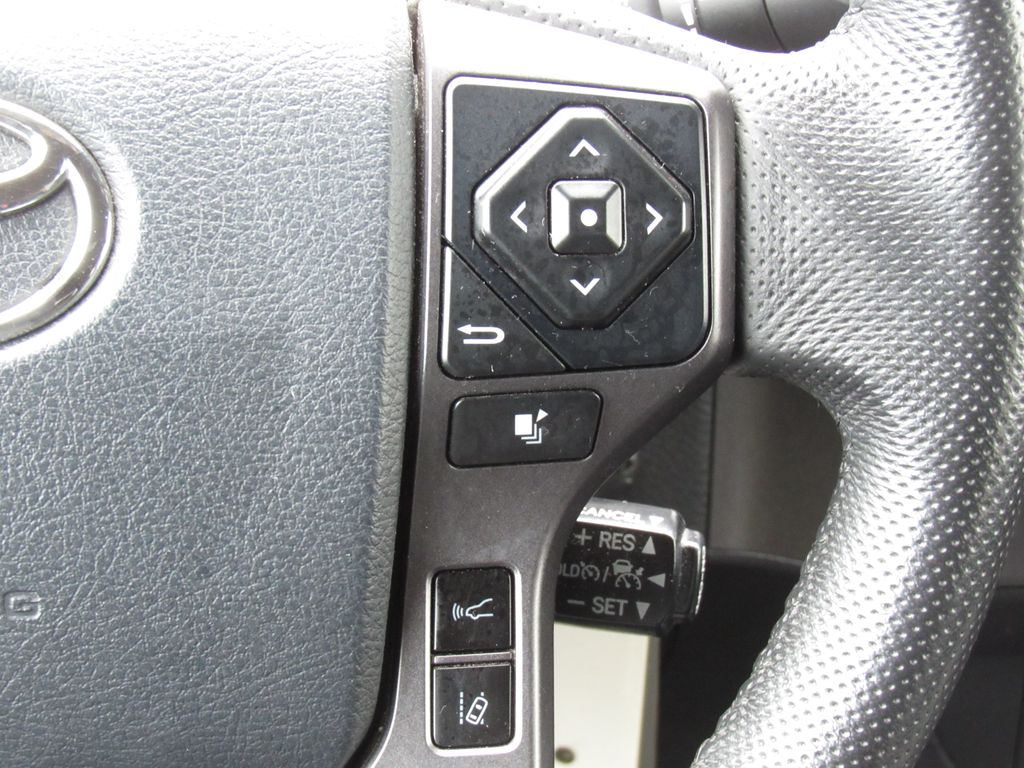 2020 Toyota Tacoma TRD Sport - Photo 24