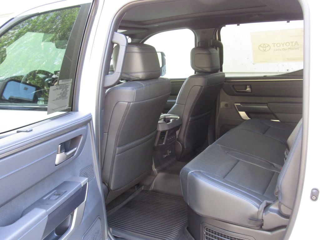 2026 Toyota Tundra Platinum - Photo 20
