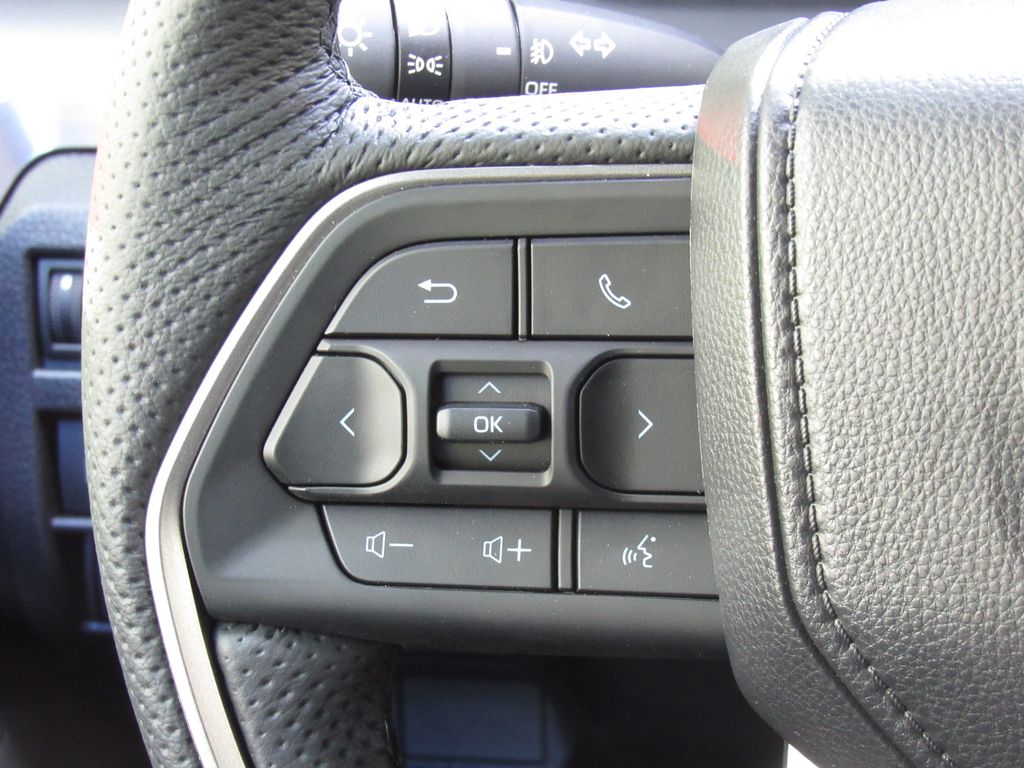 2026 Toyota Tacoma TRD Off Road - Photo 28