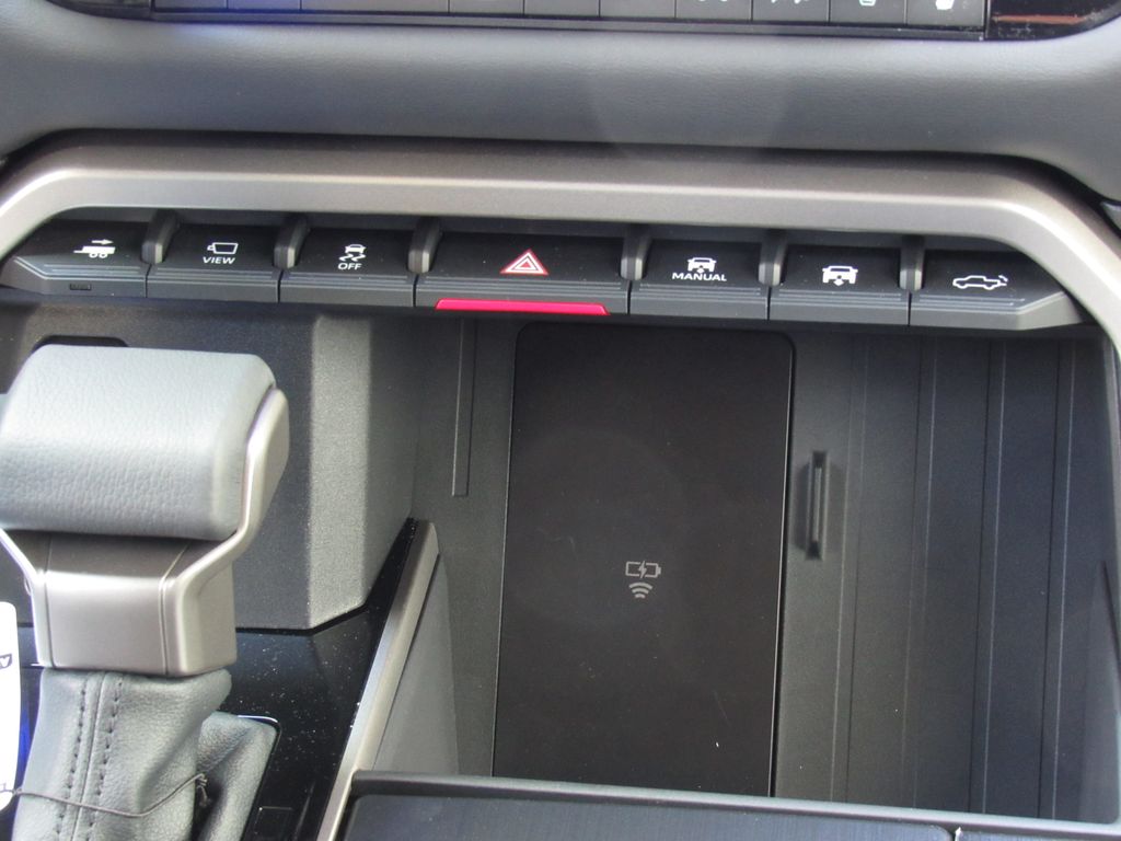 2026 Toyota Tundra Platinum - Photo 35