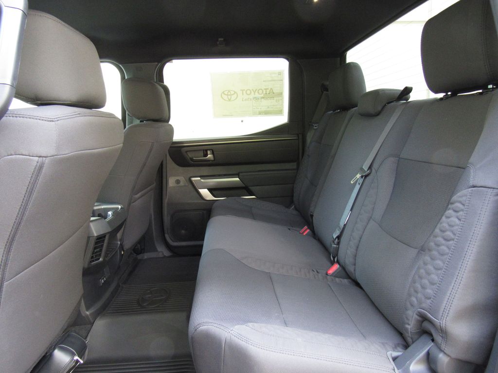 2026 Toyota Tundra SR5 - Photo 18