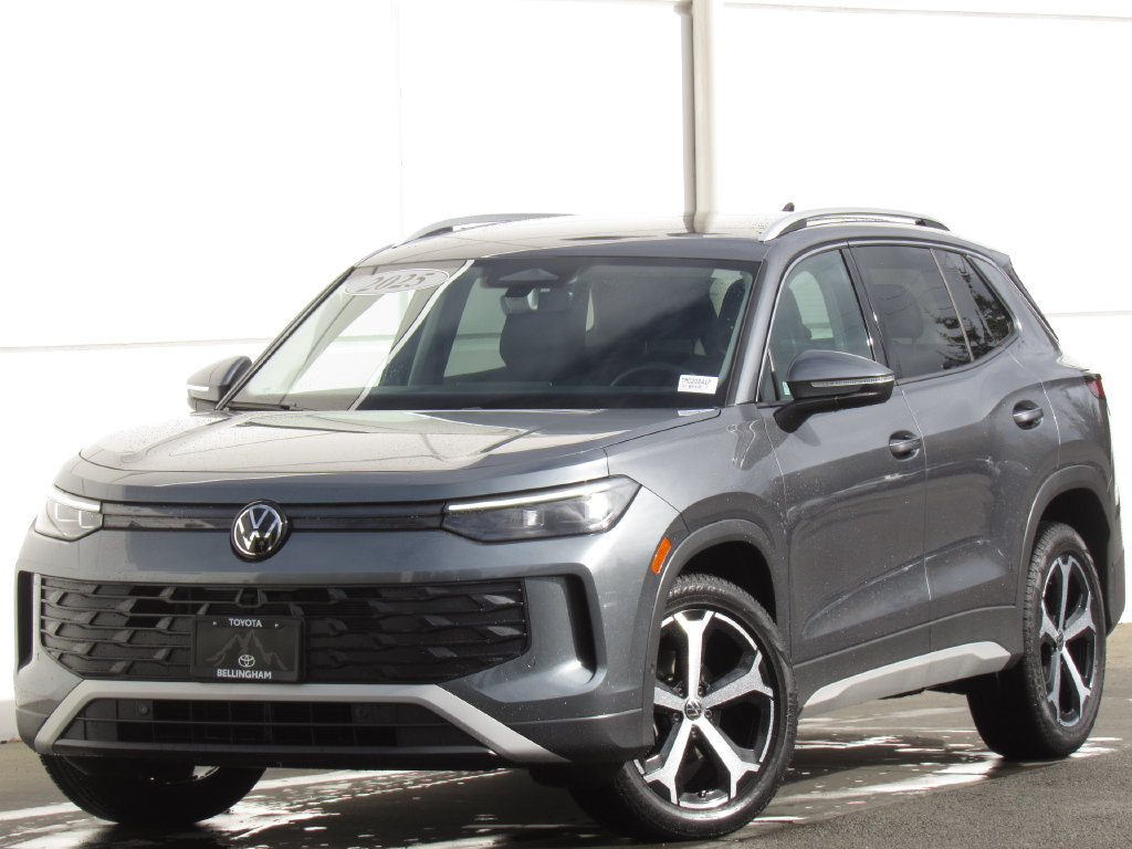 2025 Volkswagen Tiguan SE