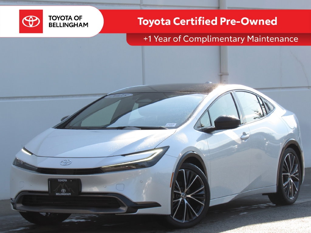2025 Toyota Prius XLE